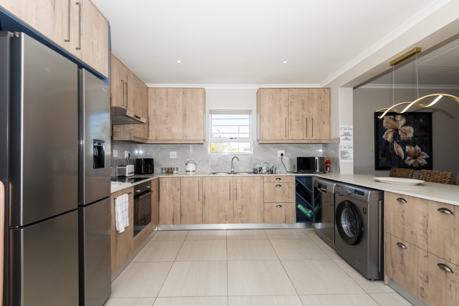 3 Bedroom Property for Sale in Langebaan North Western Cape